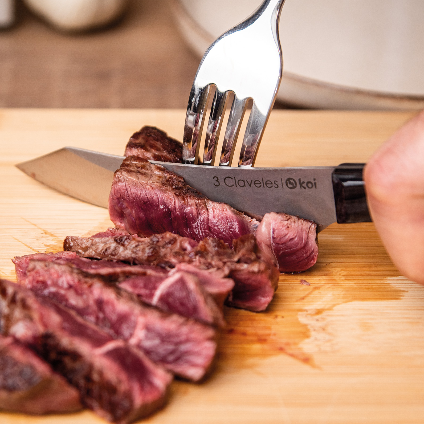 cuchillo trocear 3 claveles